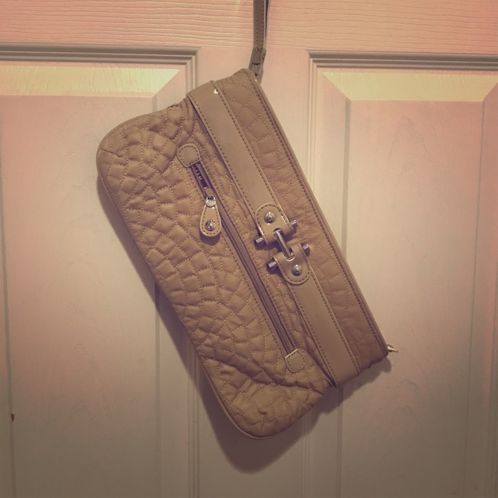 Vera Bradley Oversized Wristlet/Clutch